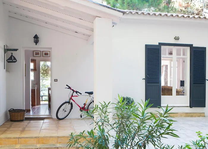 Holiday home Noctiluca House